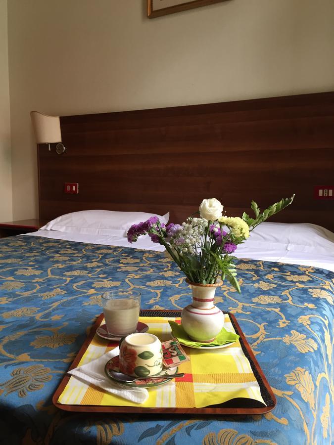 Hotel Altavilla Dieci Rome Bagian luar foto