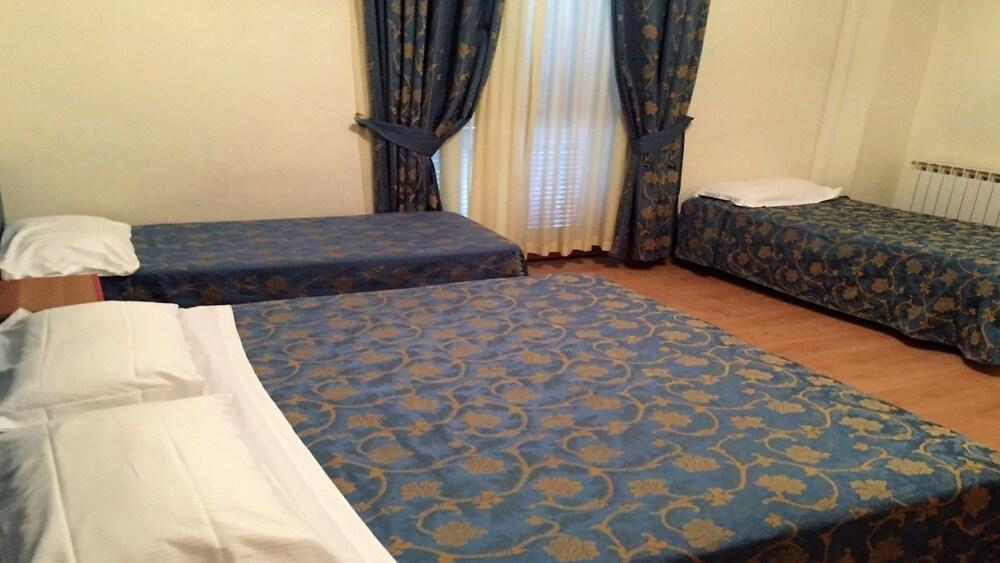 Hotel Altavilla Dieci Rome Bagian luar foto
